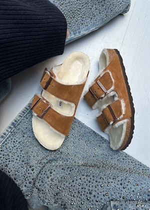 Arizona Shearling LEVE sandal Mink Birkenstock 