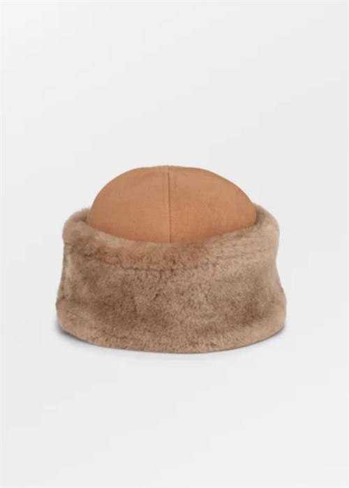 Dora shearling hat Ginger Beige Becksøndergaard 