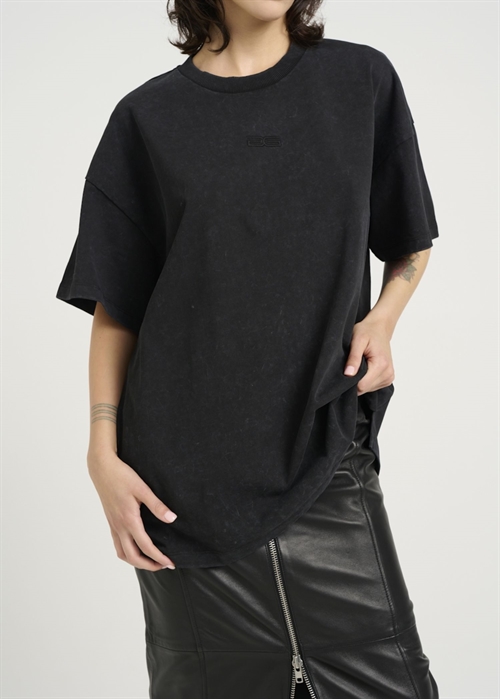 Millo oversize tee Sort Washed Gestuz