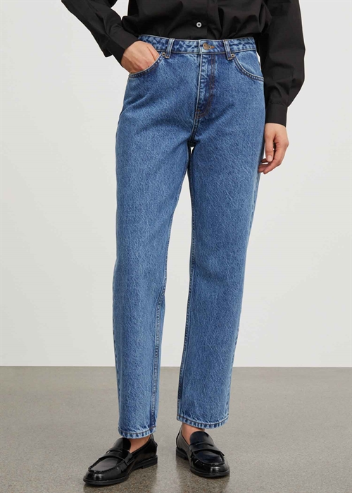 Allison cropped jeans Washed Mid Blue Skall Studio 