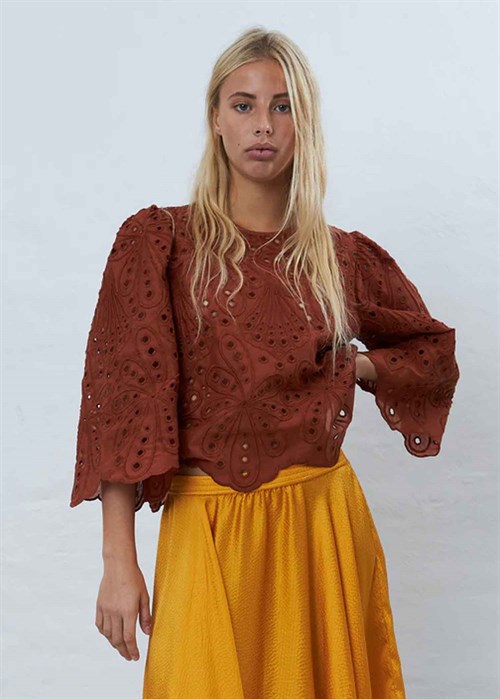 Crisp Delicate embroidered bluse Brown Stella Nova 