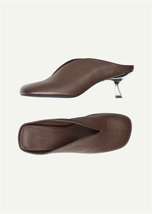 Monaco Micro heel ballerina Chocolate Stine Goya 